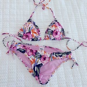 Mossimo tropical bikini